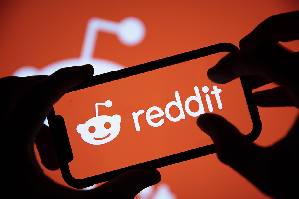 Reddit’in Takip Edilesi En İyi Subreddit Sayfaları