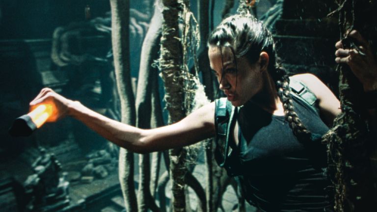 lara-croft-tomb-raider-2001